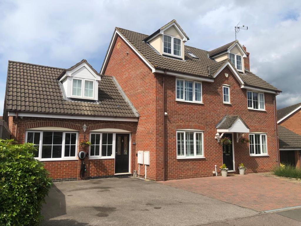 Apartament Dease Manor Higham Ferrers Zewnętrze zdjęcie