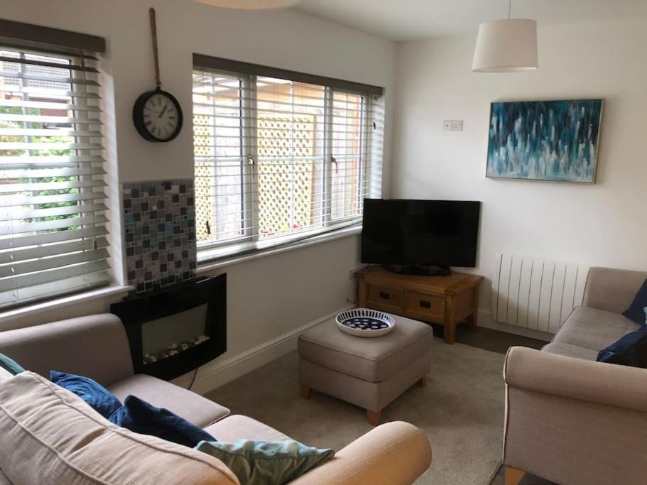Apartament Dease Manor Higham Ferrers Zewnętrze zdjęcie