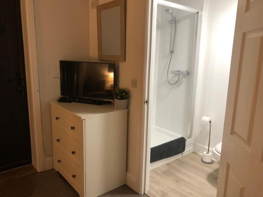 Apartament Dease Manor Higham Ferrers Zewnętrze zdjęcie